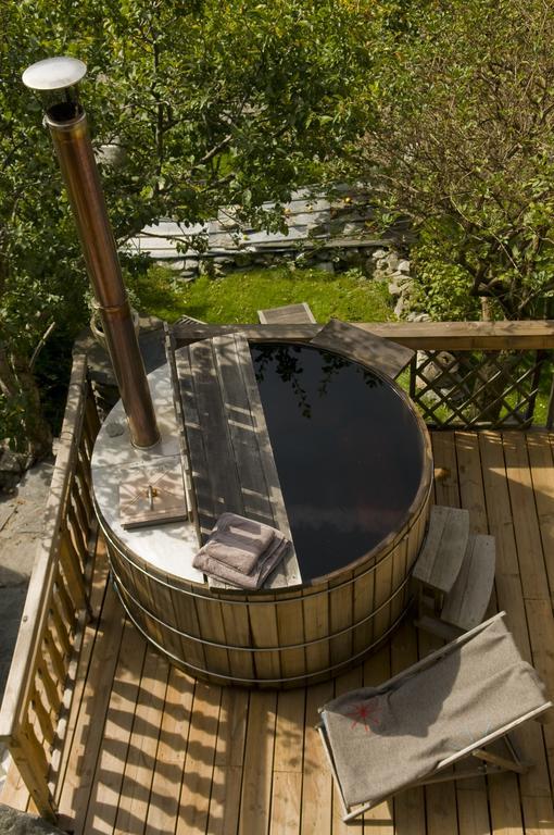 La Ferme D'Angele Bed & Breakfast Bourg-Saint-Maurice Exterior photo