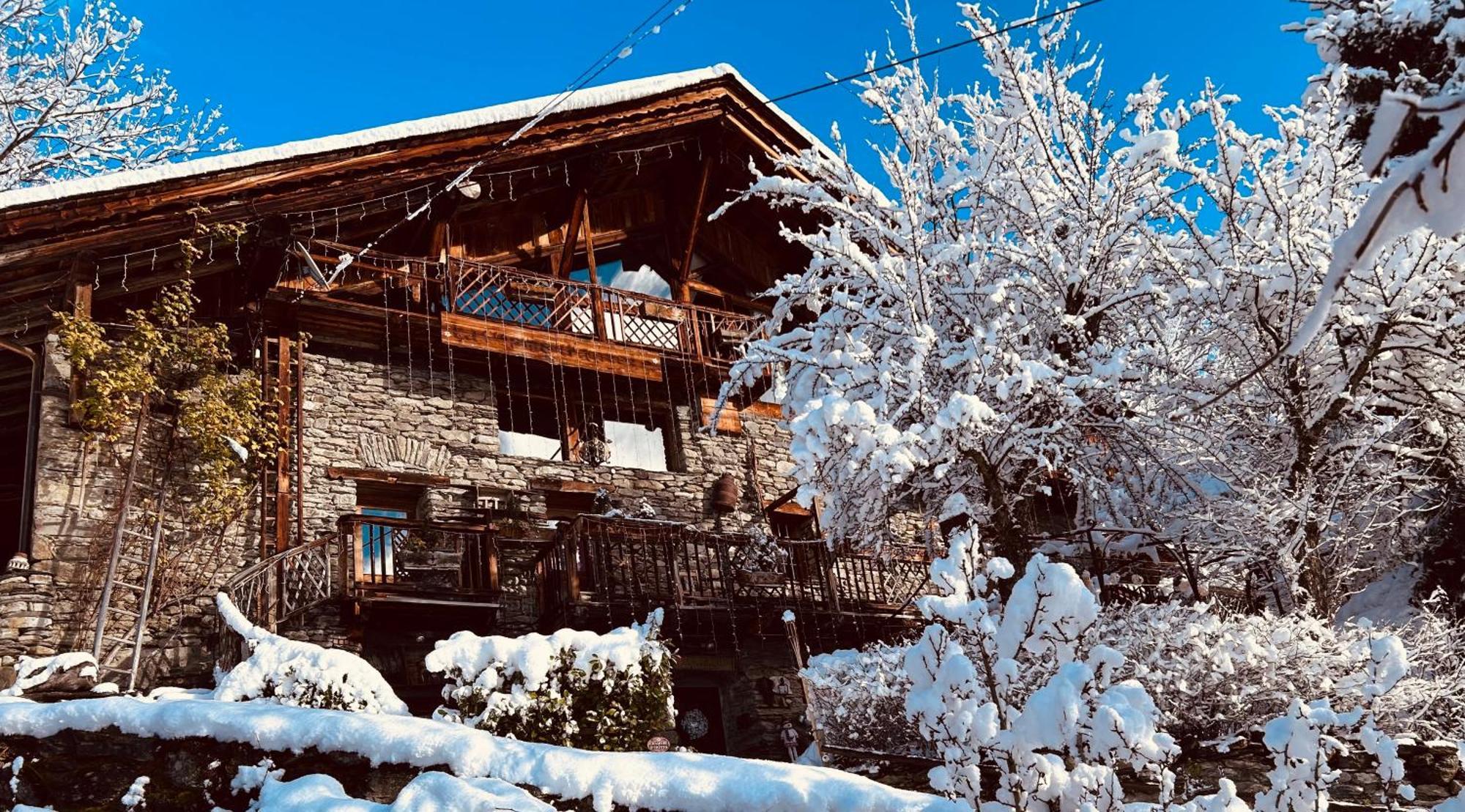 La Ferme D'Angele Bed & Breakfast Bourg-Saint-Maurice Exterior photo