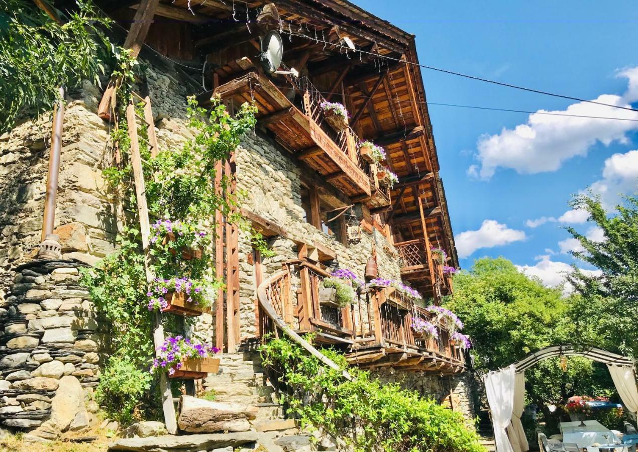 La Ferme D'Angele Bed & Breakfast Bourg-Saint-Maurice Exterior photo